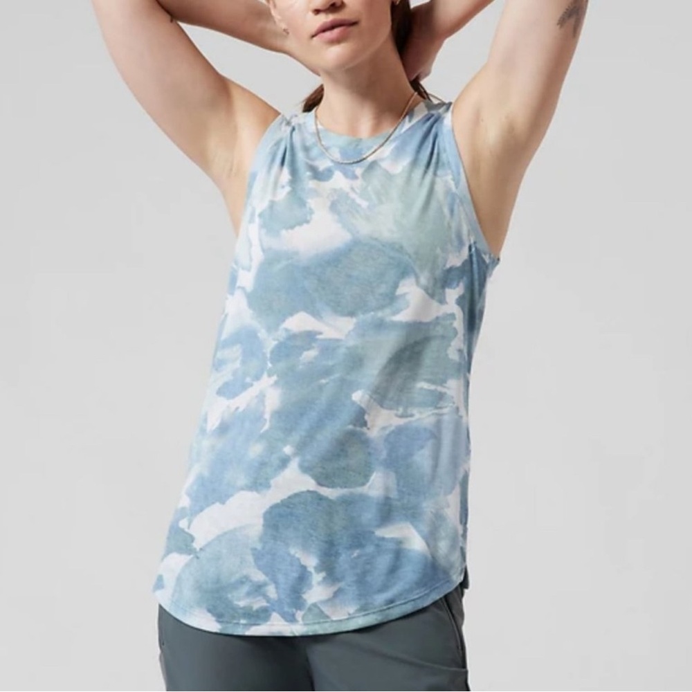 Athleta Chroma Cottage Blue Breezy Tank - Size XS